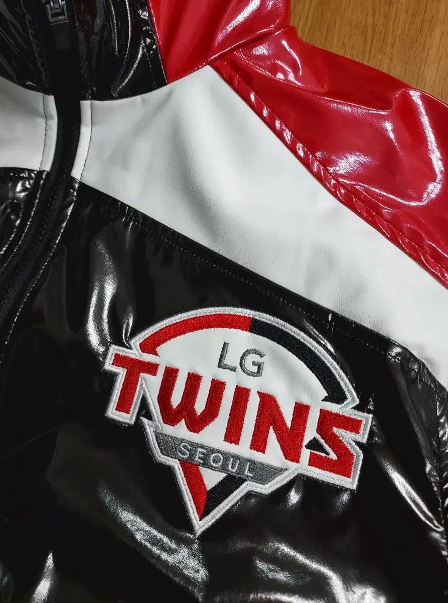 LG TWINS