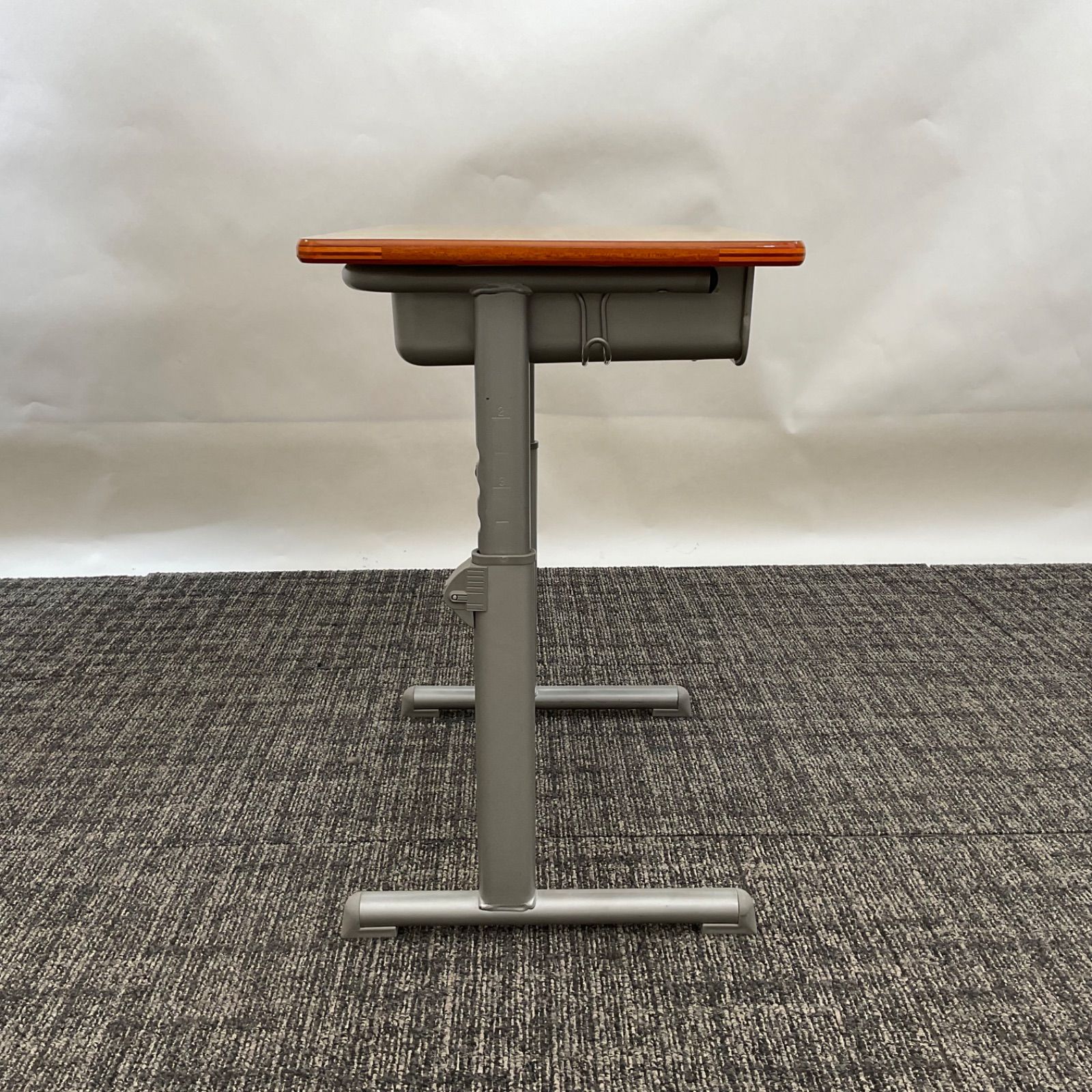 ホウトク 学生机椅子