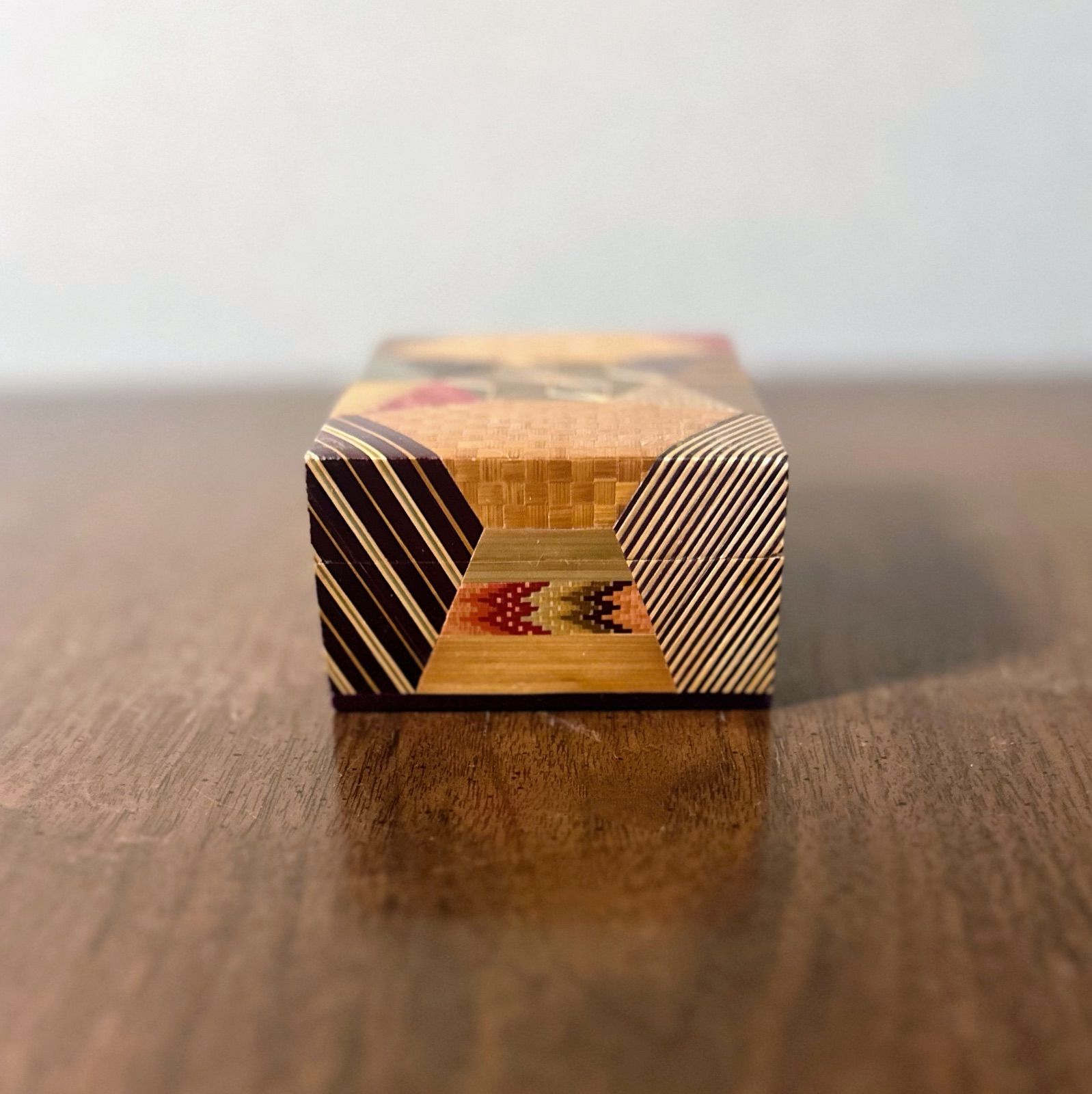 麦わら細工　球型ボンボン入れ　漆器　工芸品　伝統工芸　むぎわら細工　アンティーク 麦わら細工 球型ボンボン入れ 漆器 工芸品 伝統工芸 むぎわら