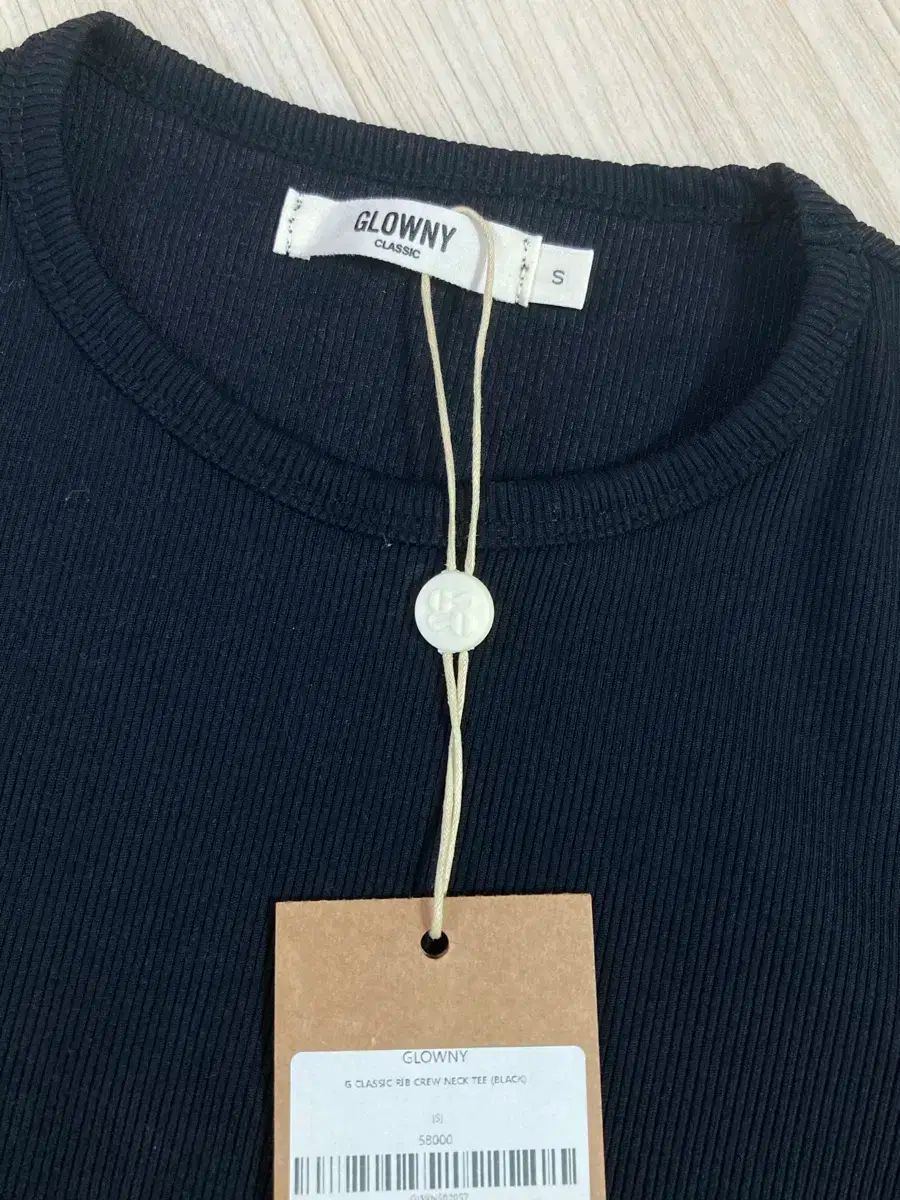 GLOWNY(グロウニー) G classic RIB crew neck tee 家禽 もの