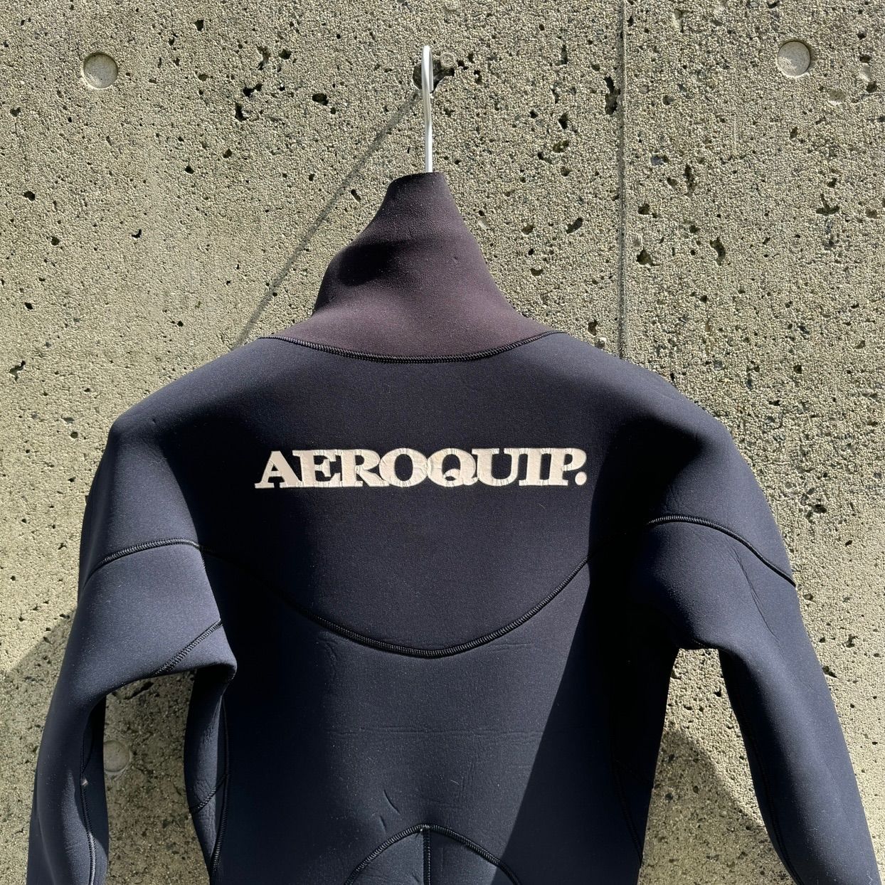 格安美中古 エアロクイップ ネックエントリー AEROQUIP ウエットスーツ