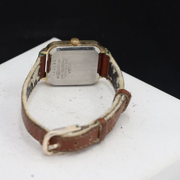 セイコー アルバ V001-5030 ディズニー ミッキーマウス QZ ゴールド