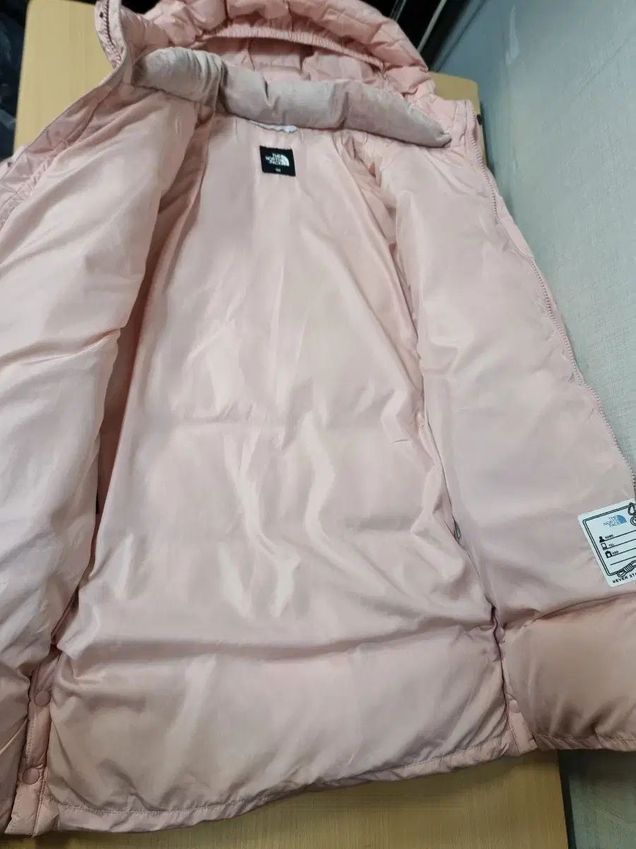 ダウンジャケット