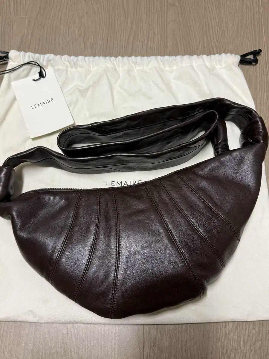 LEMAIRE ルメール クロワッサン バッグ バムバッグ スモール ダークブラウン