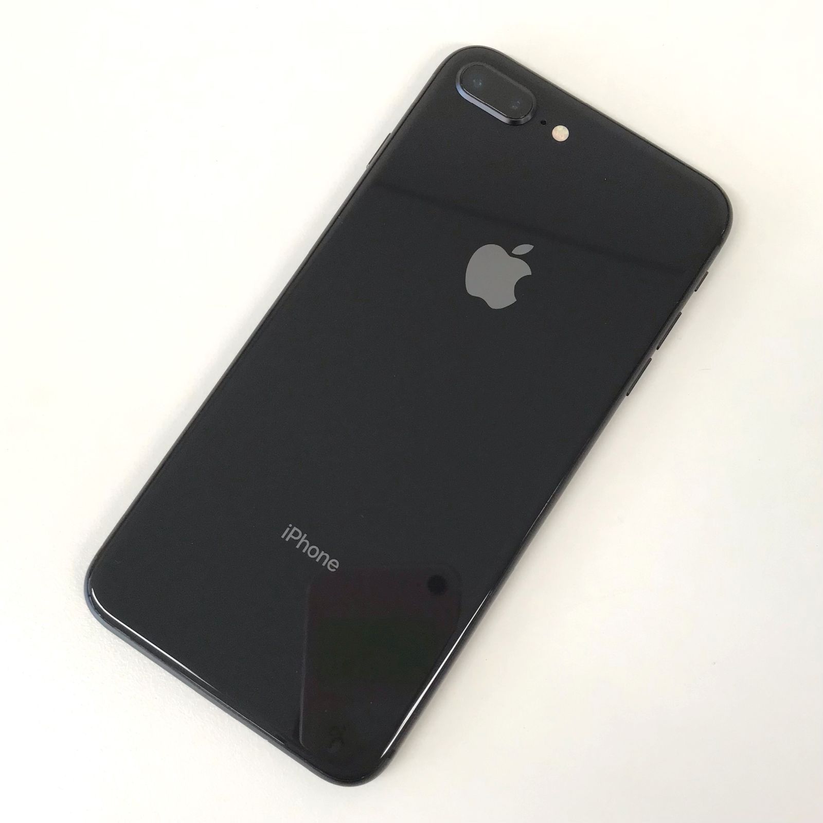 θ【SIMロック解除済み】iPhone 8 Plus 256GB スペースグレイ