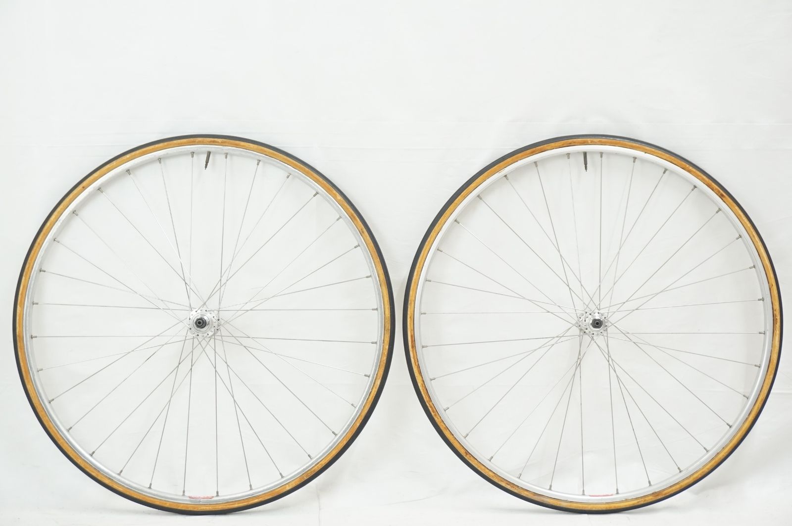 ARAYA R-50 アラヤ ホイール SHIMANO FH-3300 ハブ ARAYA R-50 アラヤ ホイール SHIMANO FH-3300 ハブ - メルカリ