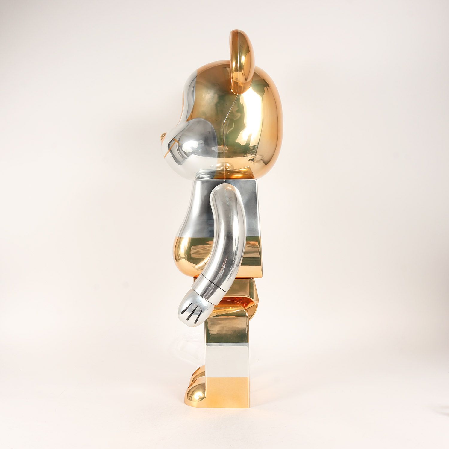 新品同様 MEDICOM TOY メディコムトイ 2019年モデル 2Gオープン