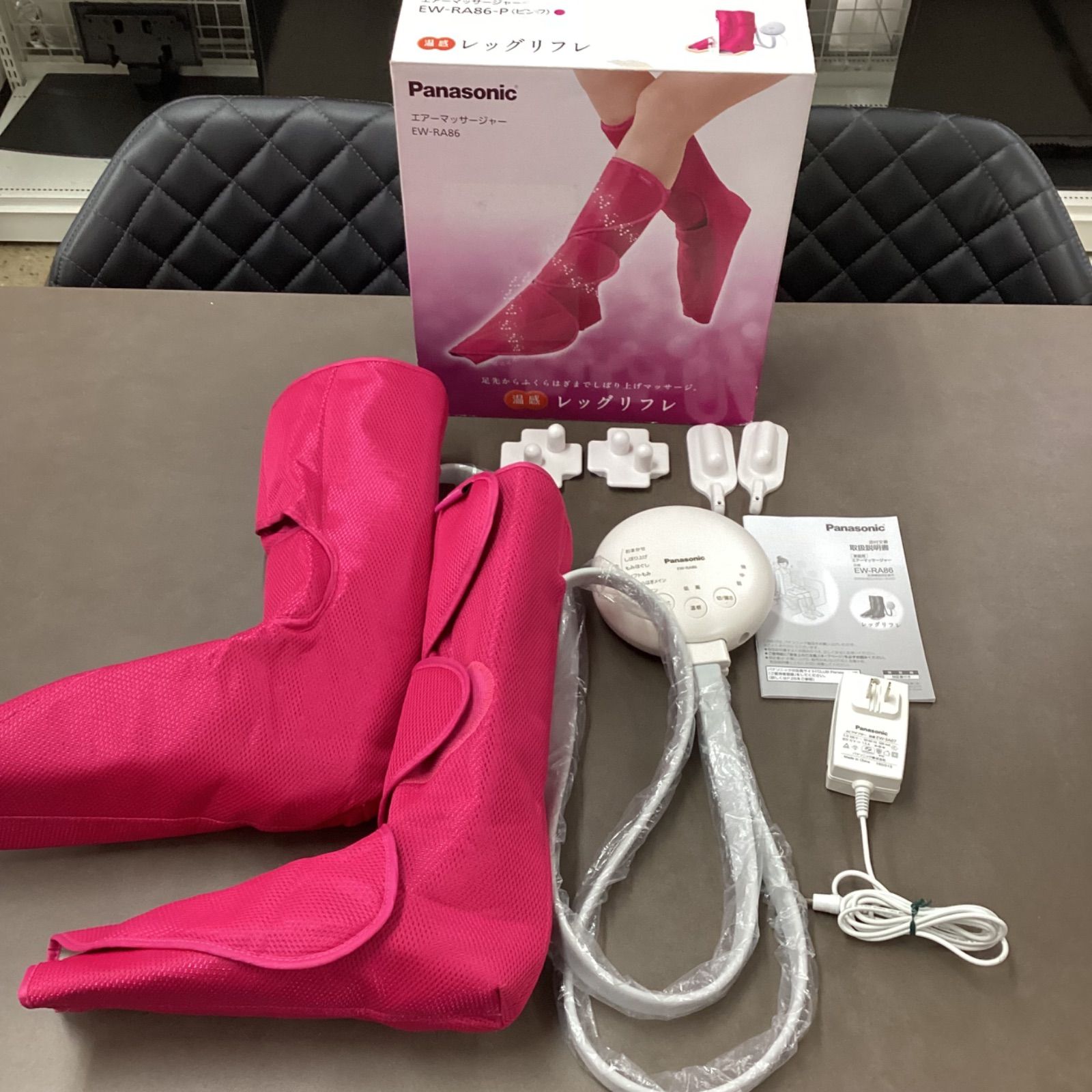 中古 Panasonic パナソニック レッグリフレ EW-RA96-P エアー