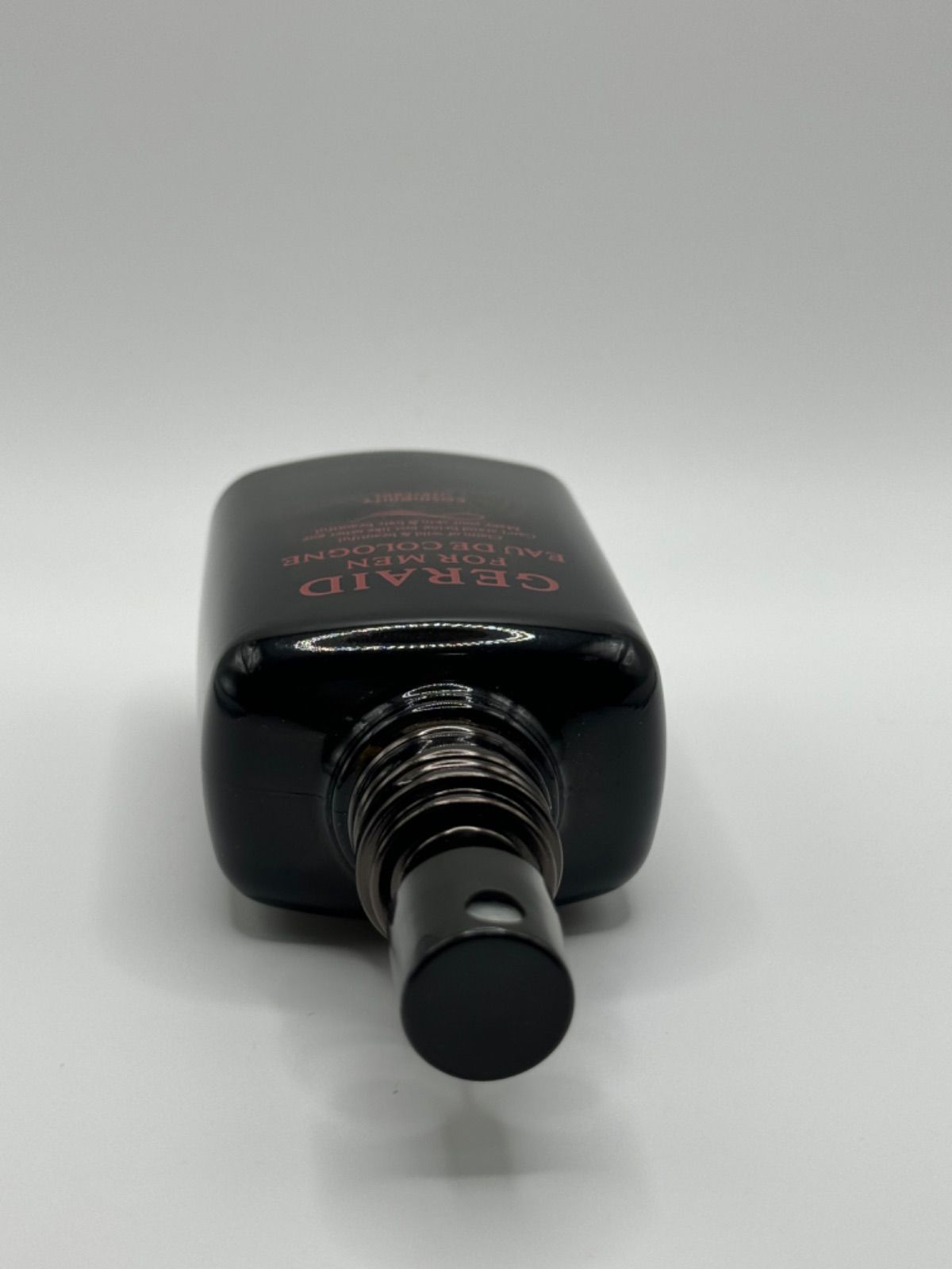 今だけセール!希少！資生堂 ジェレイド オーデコロン 80ml 新品 廃盤 レア 廃盤 希少 新品未開封 資生堂 ジェレイド オーデコロン 80ml
