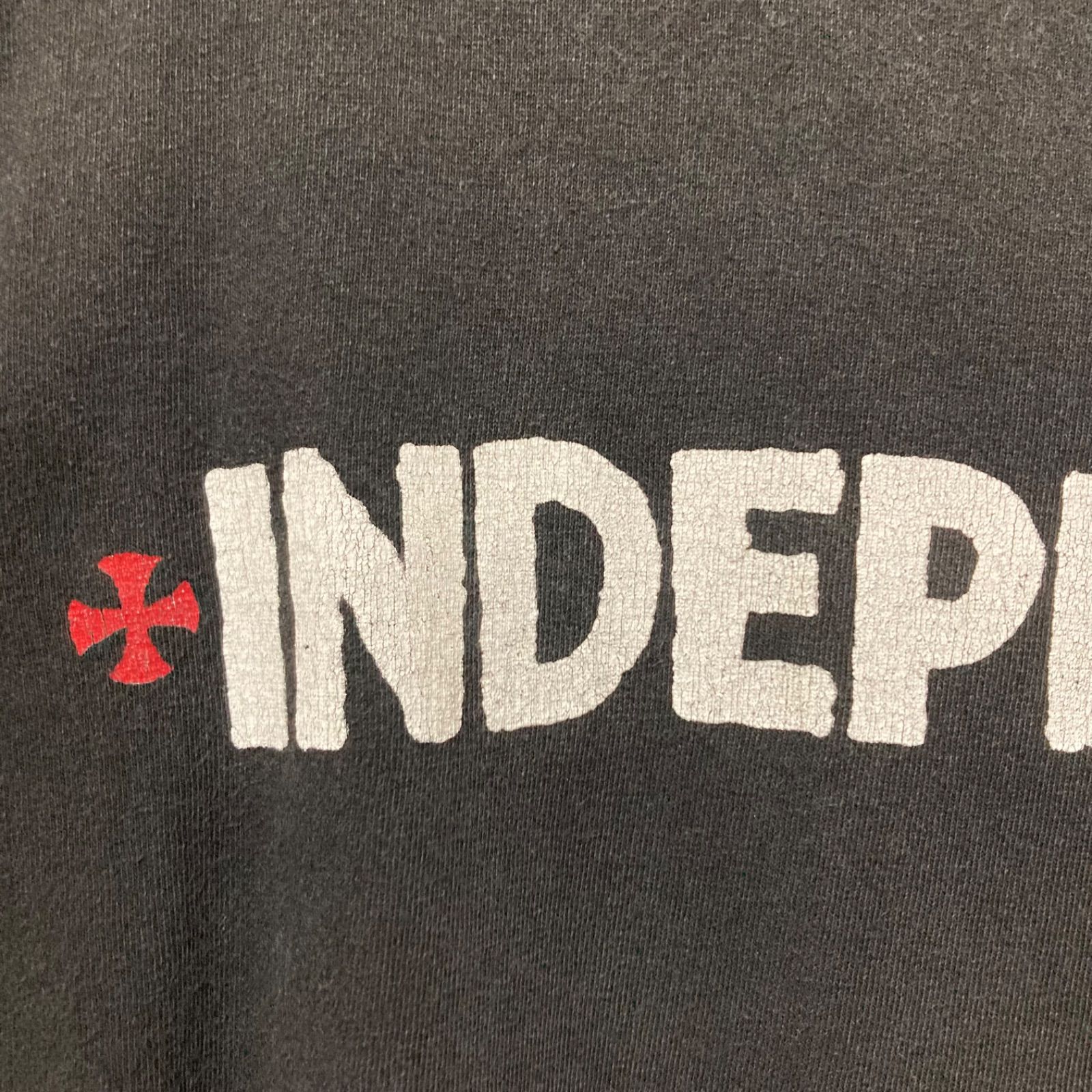INDEPENDENT Tシャツ インディペンデント アイアンクロス スケーター
