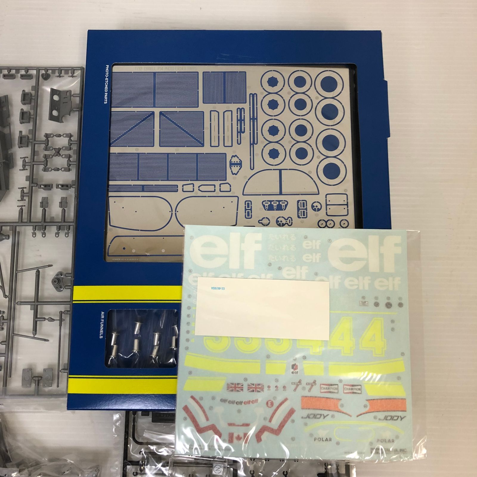 1/12 ビッグスケール タイレルP34 シックスホイーラー (エッチング