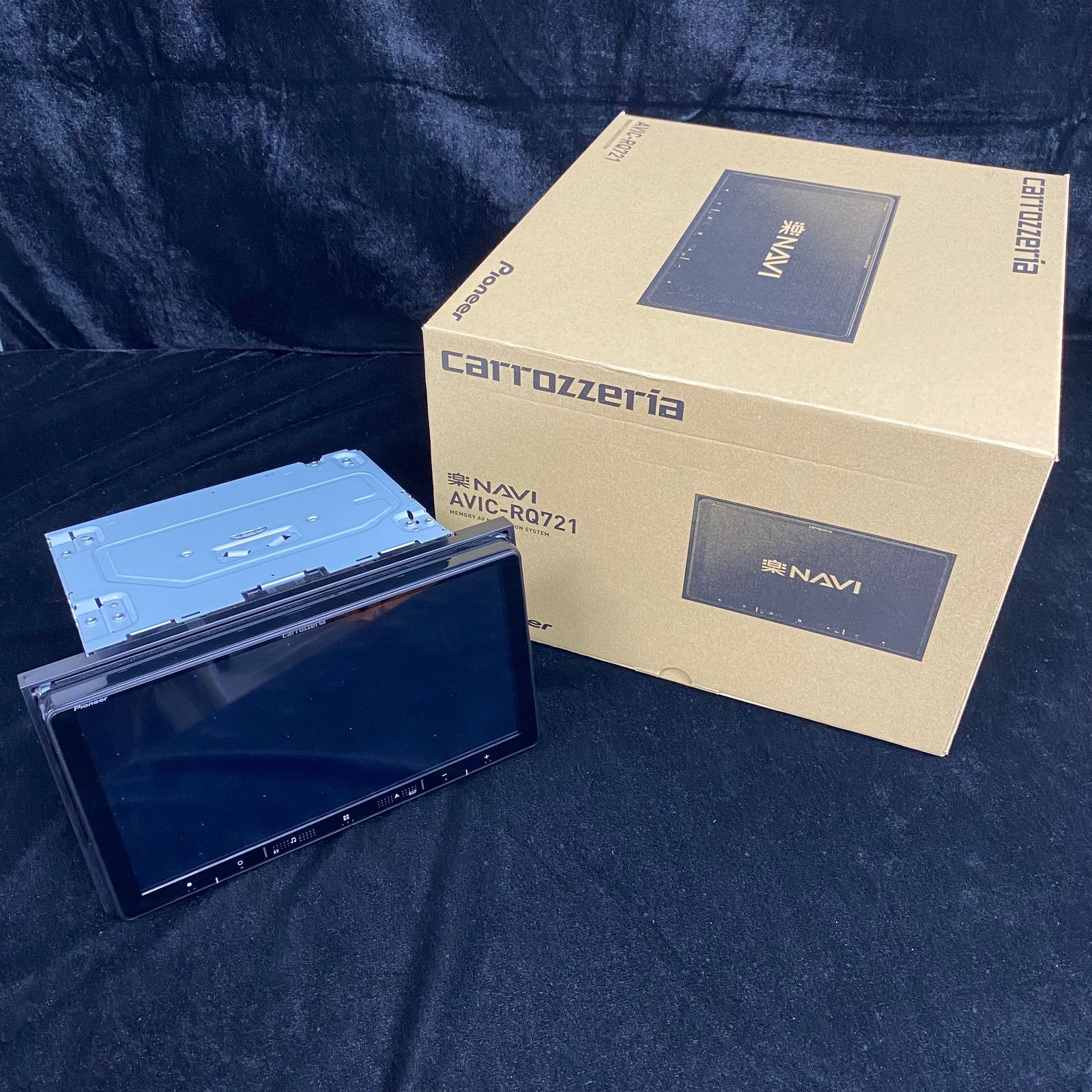 Pioneer carrozzeria 楽ナビ AVIC-RQ721 【ディスプレイ品】 - メルカリ