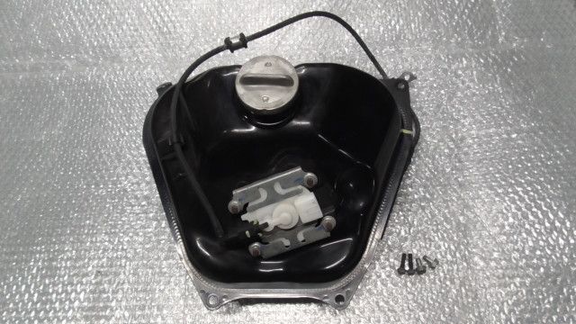 ディオ FI AF68-1400xxx の ガソリンタンク ポンプ 1761090607