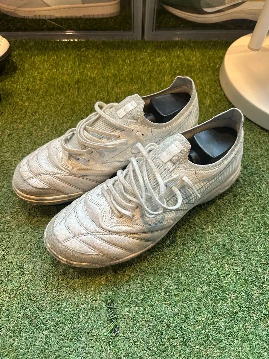 mizuno ミズノ サラ エリート 275