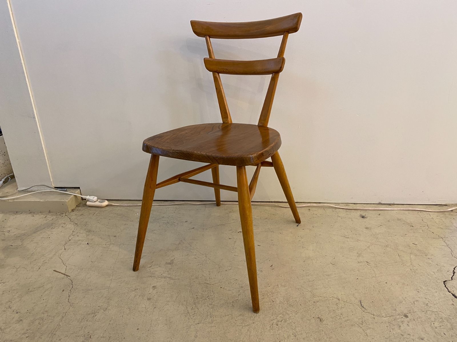 アーコールチェア　希少エックスバック　１９６０年代 □希少 アーコール ERCOL ダブルバックチェア キッズチェア 1960