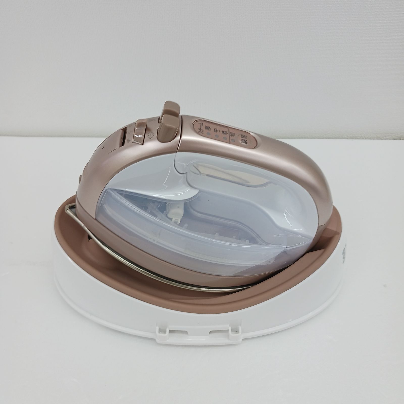 展示商品】 パナソニック Panasonic コードレススチームアイロン