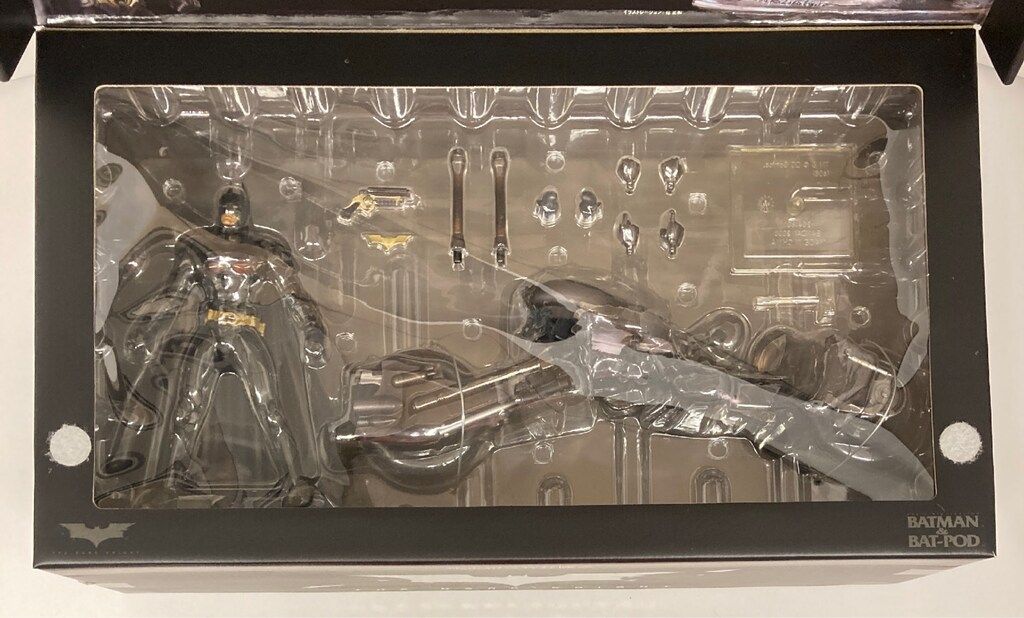 (未使用･未開封品)　MOVIE REALIZATION BATMAN&amp;BAT-POD ar3p5n1 The Dark Knight Batman & Bat-Pod Bandai Movie Realization
