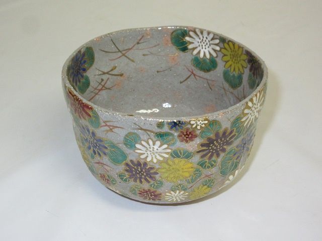 rr 1801 山岡昇 茶碗 菊 共箱入り 茶道具 抹茶碗 抹茶茶碗 茶道 茶器 焼き物