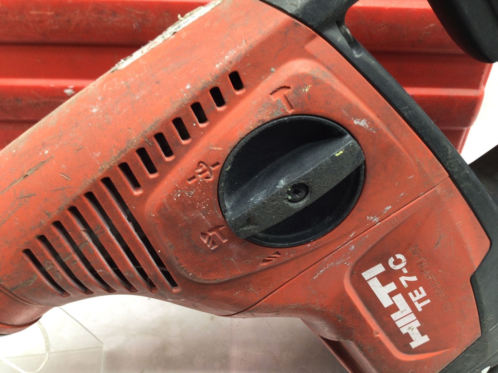 コード式ハンマードリル TE7-C