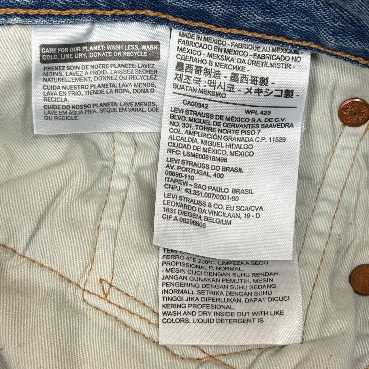 DENIM TEARS × Levi