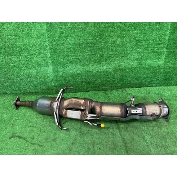 レクサス CT ZWA10 フロントエキゾーストパイプ・フロントパイプ  