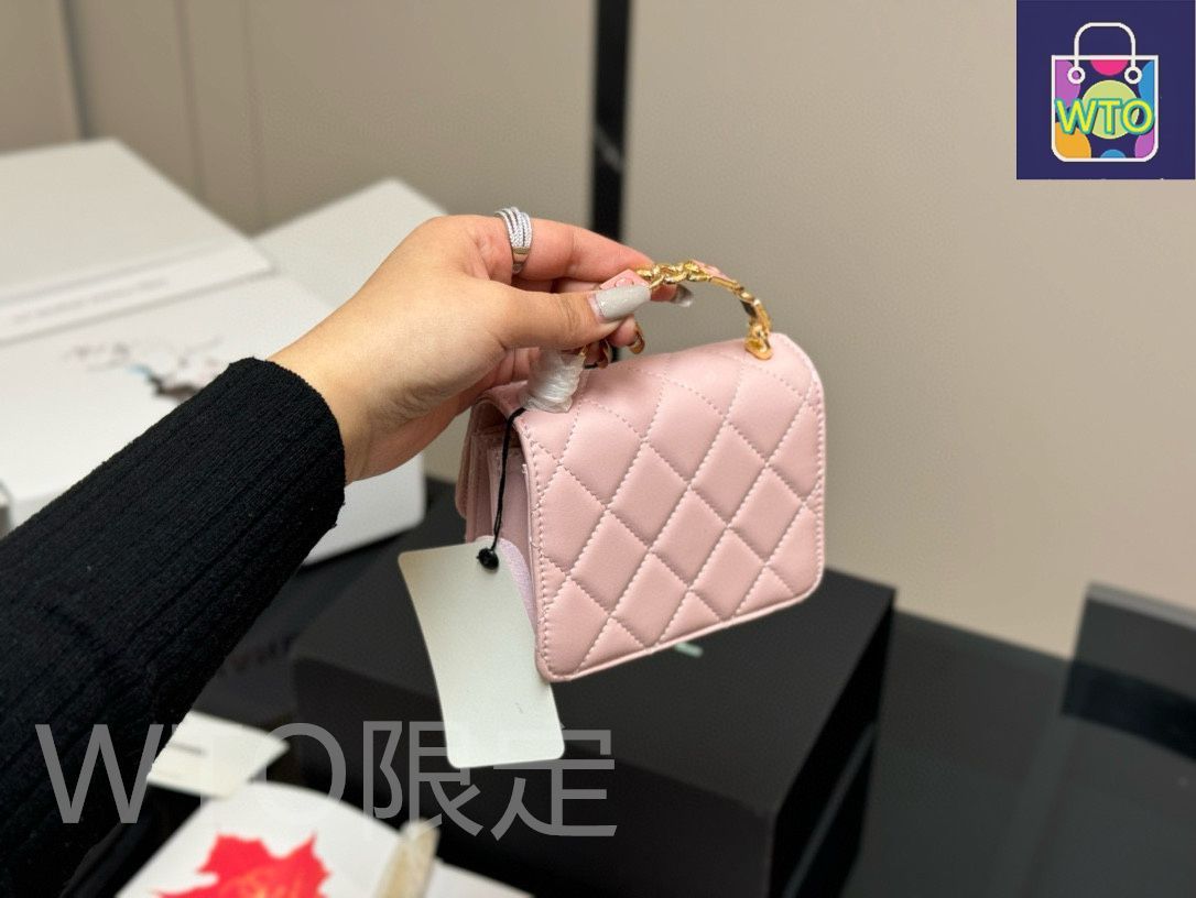 本日限定特価】シャネル エナメルハンドル ミニバッグ/コイン