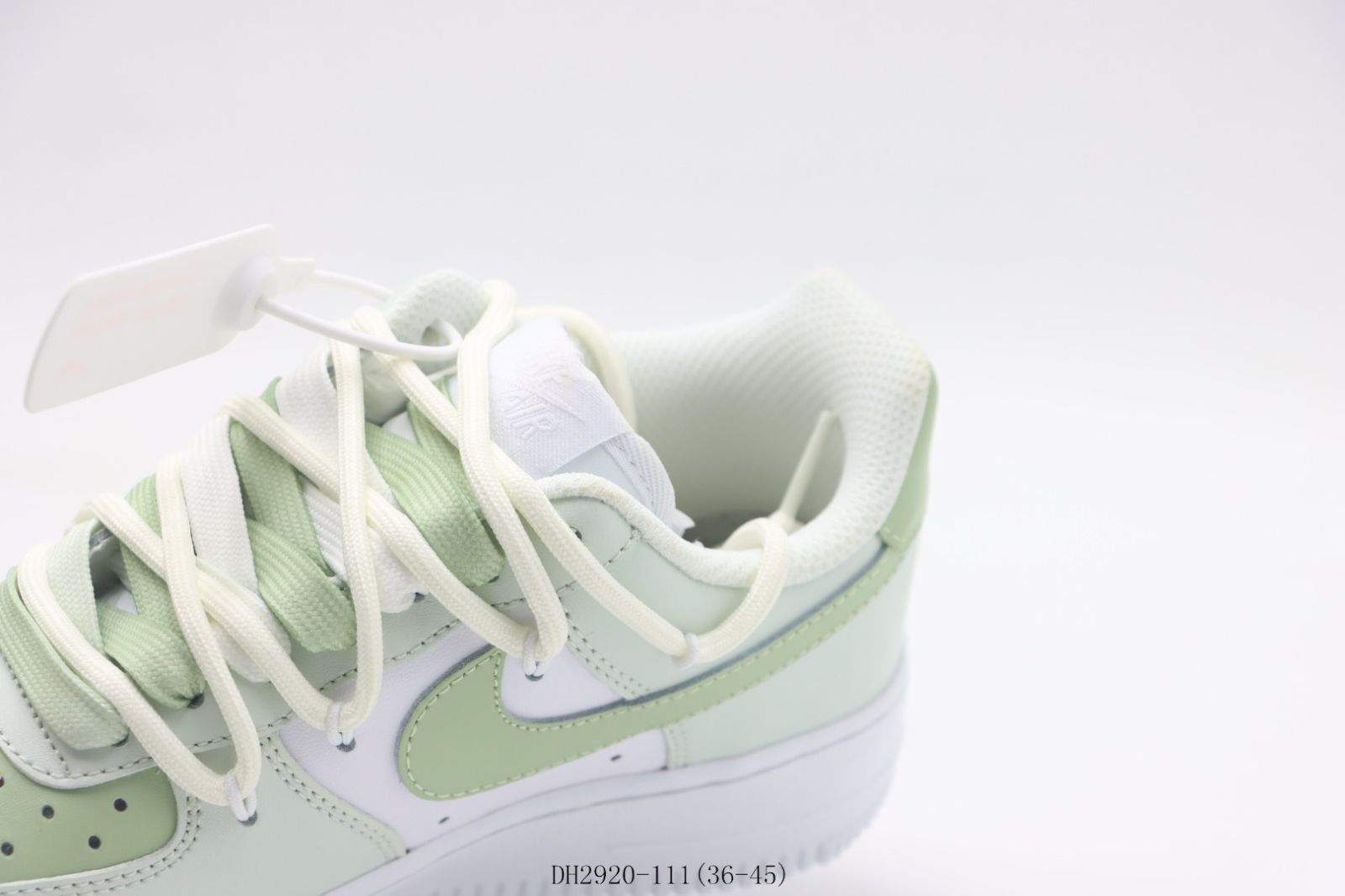 今日特価】Nike ナイキ スケートシューズ DH2920-111 ホワイト