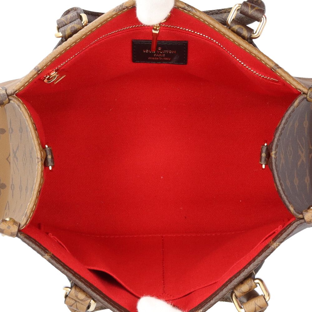 ルイヴィトン オンザゴーPM モノグラムジャイアント ショルダーバッグ