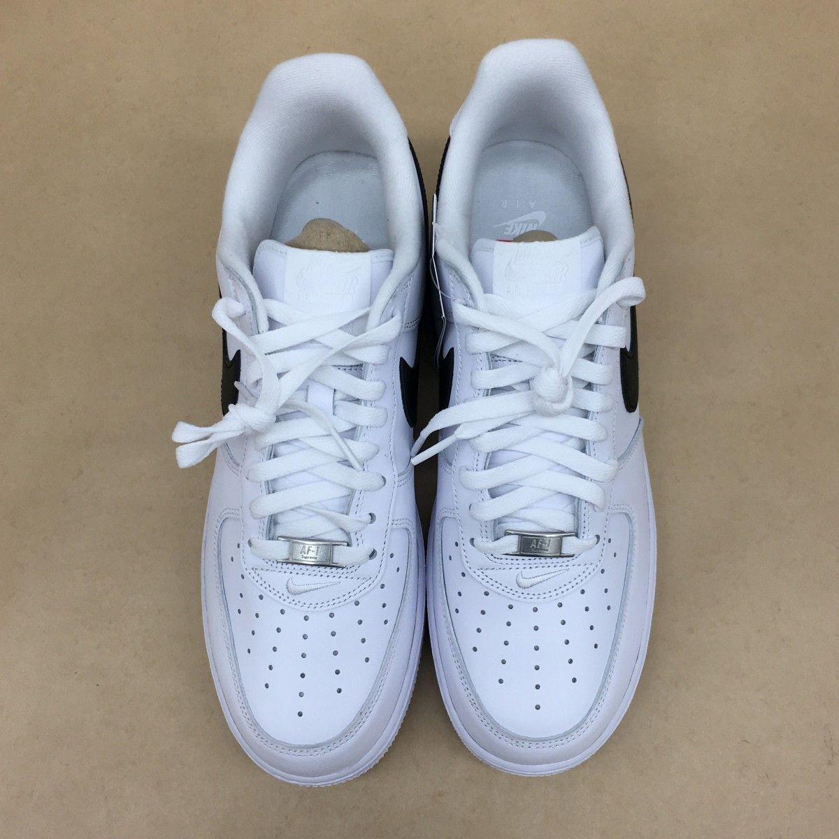 未使用 SUPREME × NIKE AIR FORCE 1 LOW White/Black (25FW) CU9225