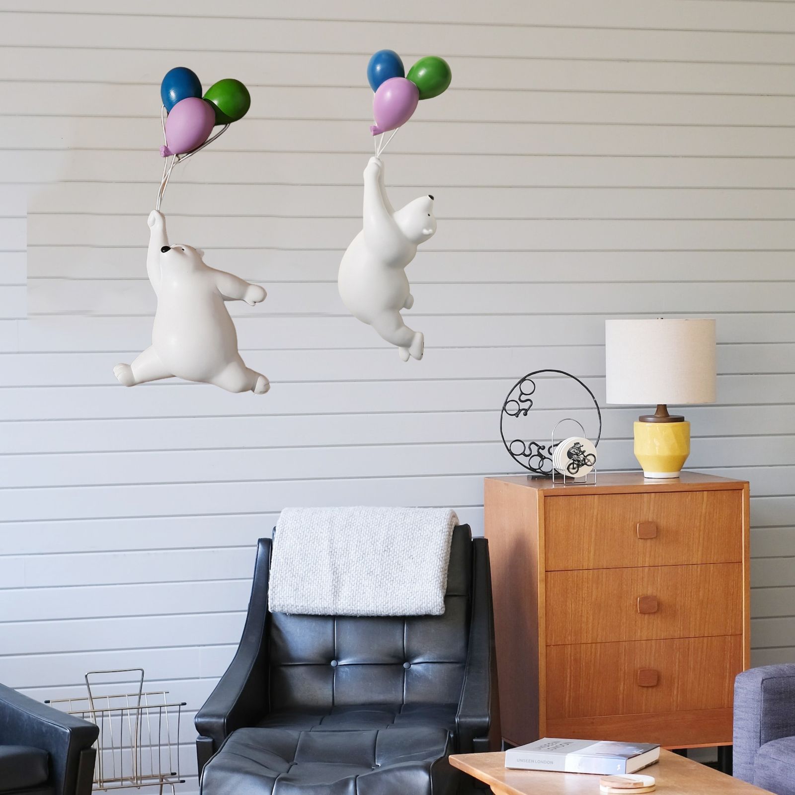 壁掛け オブジェ 置物 インテリア 風船を持っている白熊 可愛い