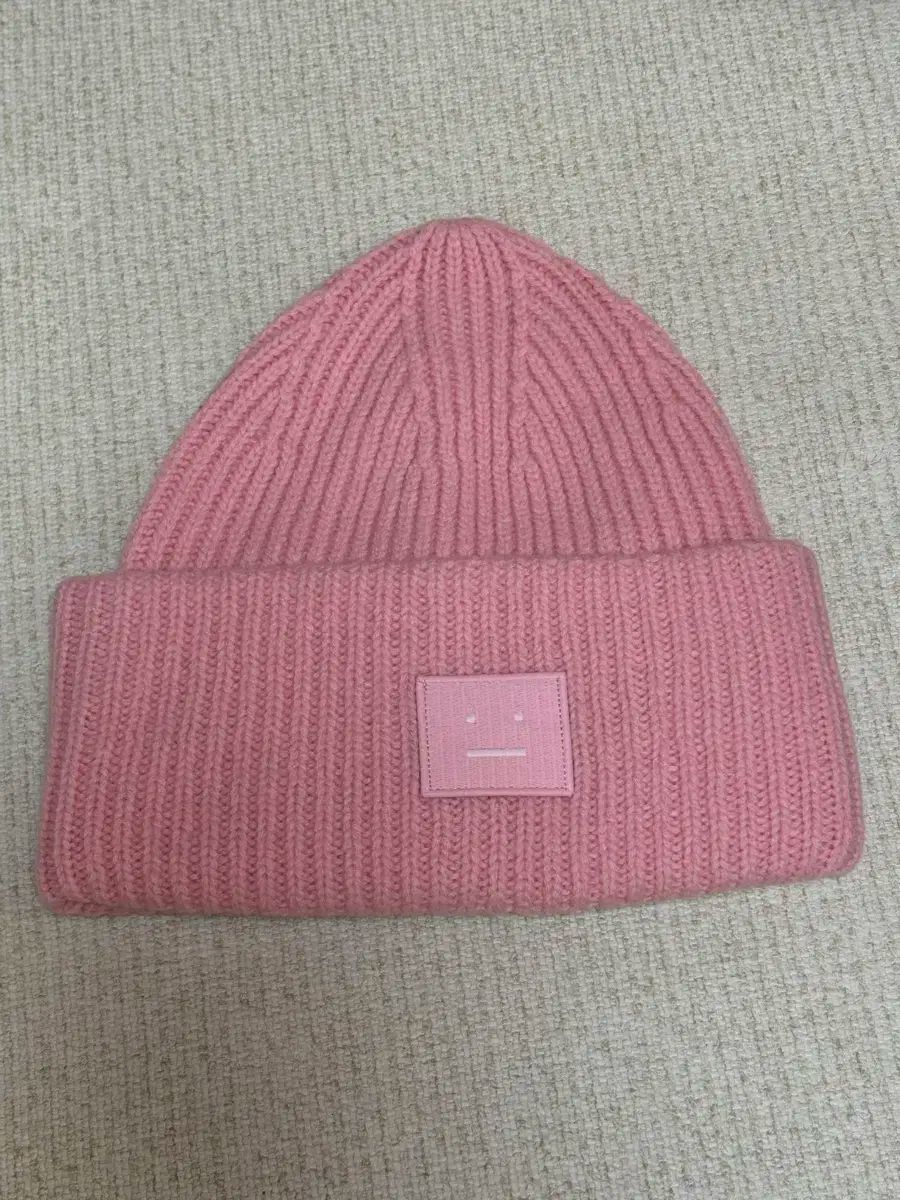 Acne Studios(アクネストゥディオズ) スマイルロゴ ビーニー