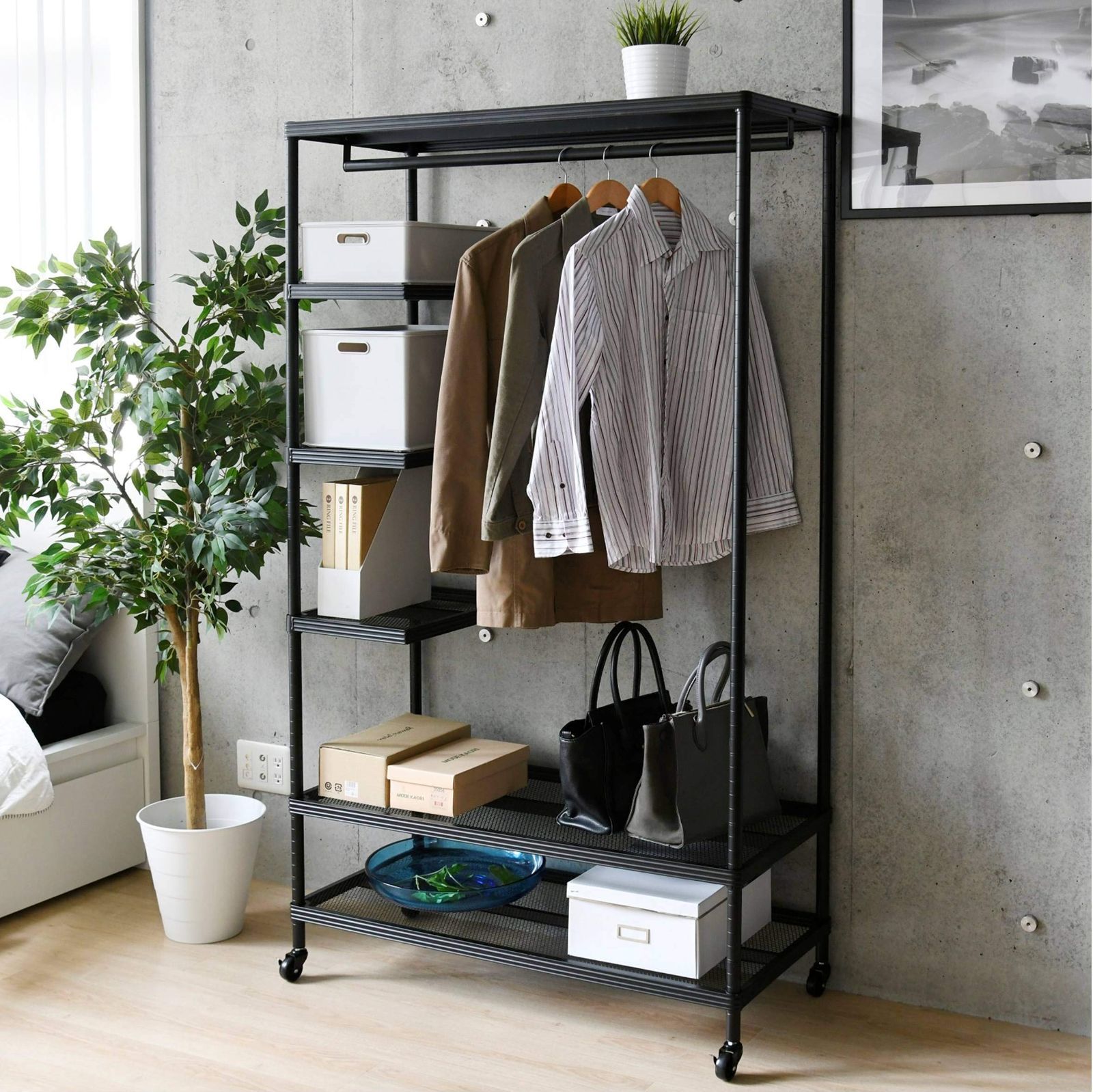 ハンガーラック ワードローブ