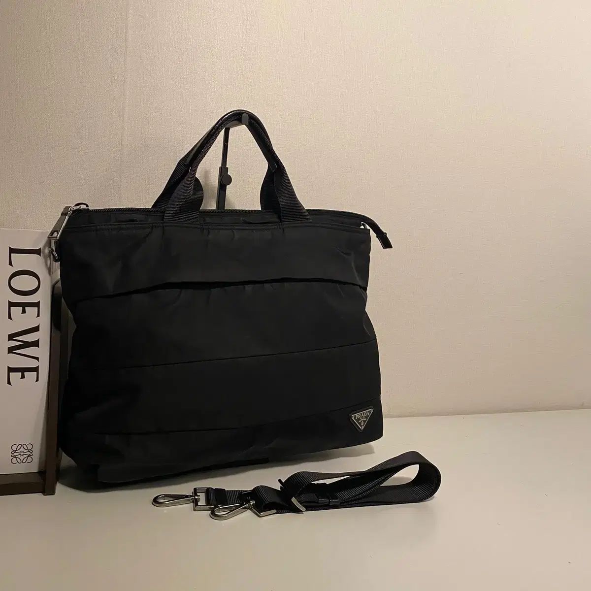 PRADA | ヴィンテージ PRADA 三角ロゴ ポコノ ブラック ナイロン メッセンジャーバッグ