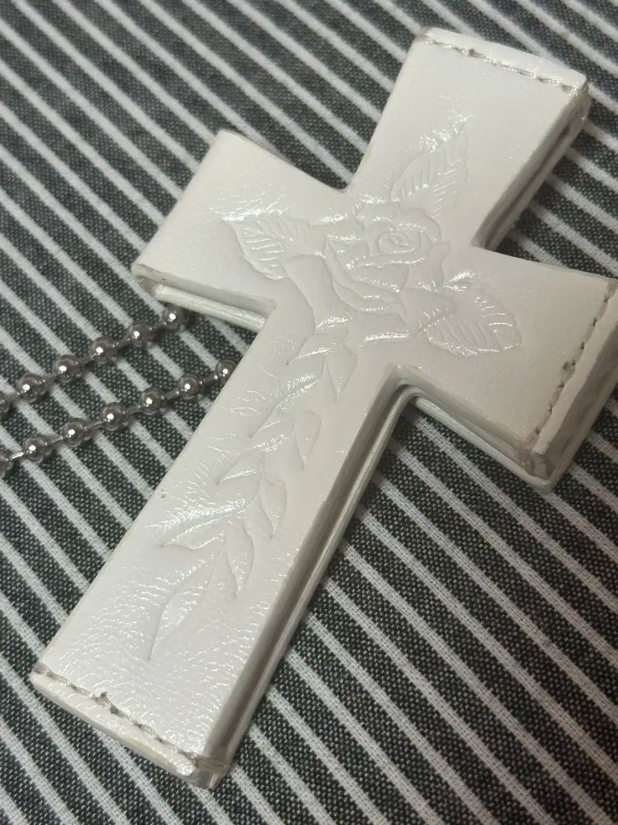 SCULPTOR エドハーディー 十字架 カード 財布