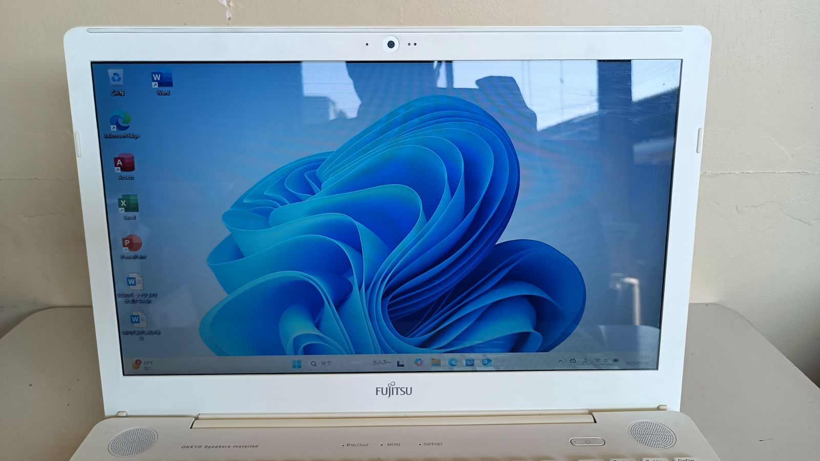 ⭐ノートパソコン⭐FUJITSU Core i7 SSD256G メモリ8G ノートパソコンFUJITSU 第6世代 Core i7 SSD 256G メモリ 8G