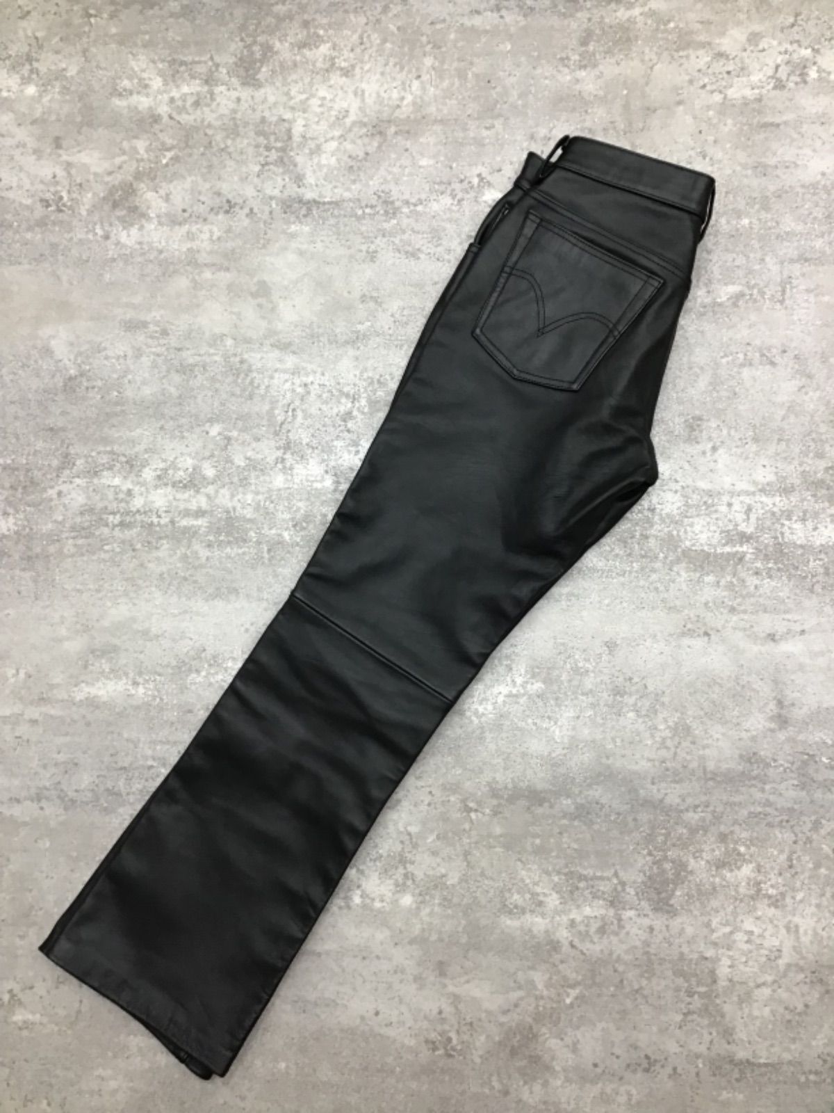 稀少 Levi's 517 馬革 ブーツカット ホースレザー レザーパンツ 黒 稀少 Levi's 517 馬革 ブーツカット ホースレザー レザーパンツ