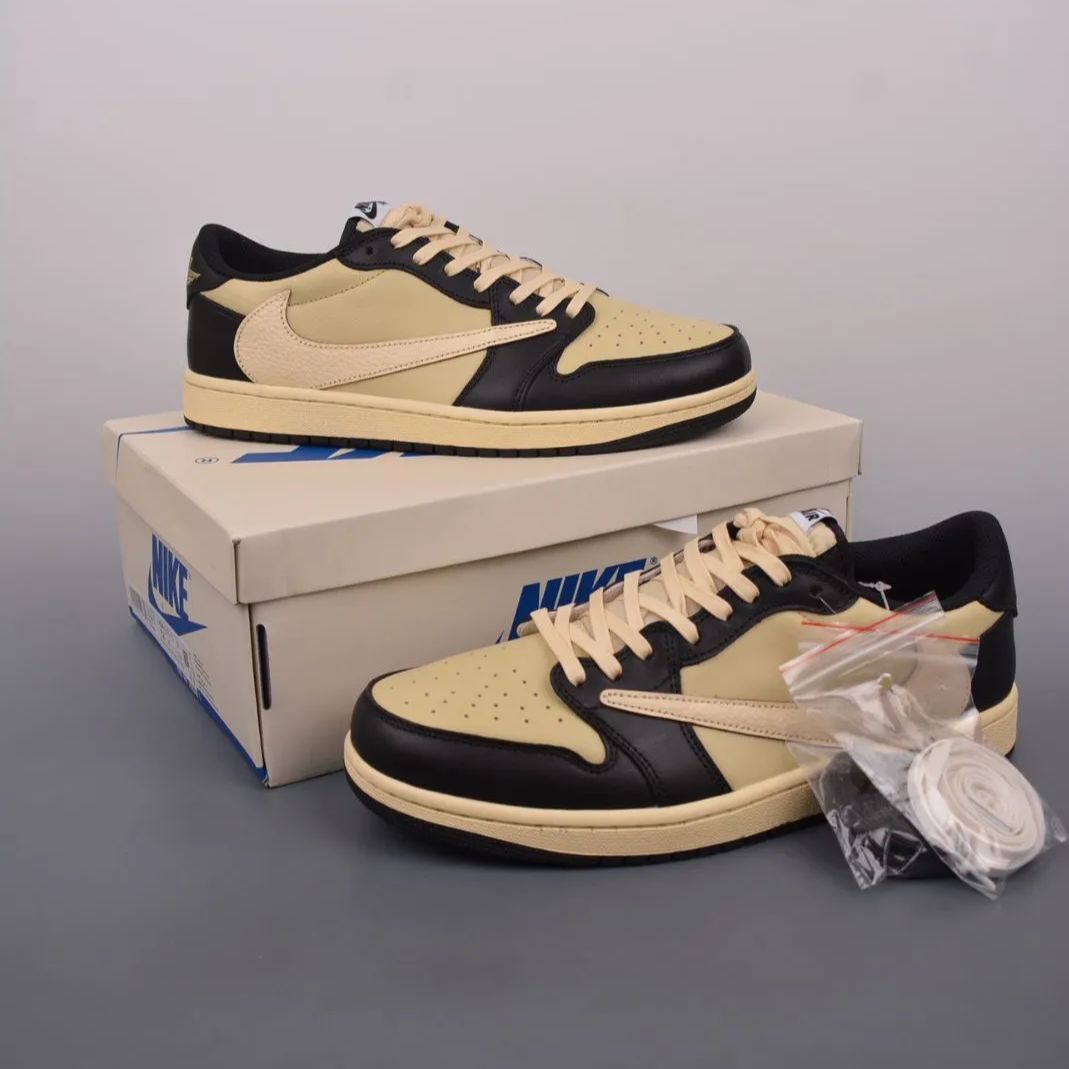 Nike Travis Scott x Air Jordan 1 Low OG SP 