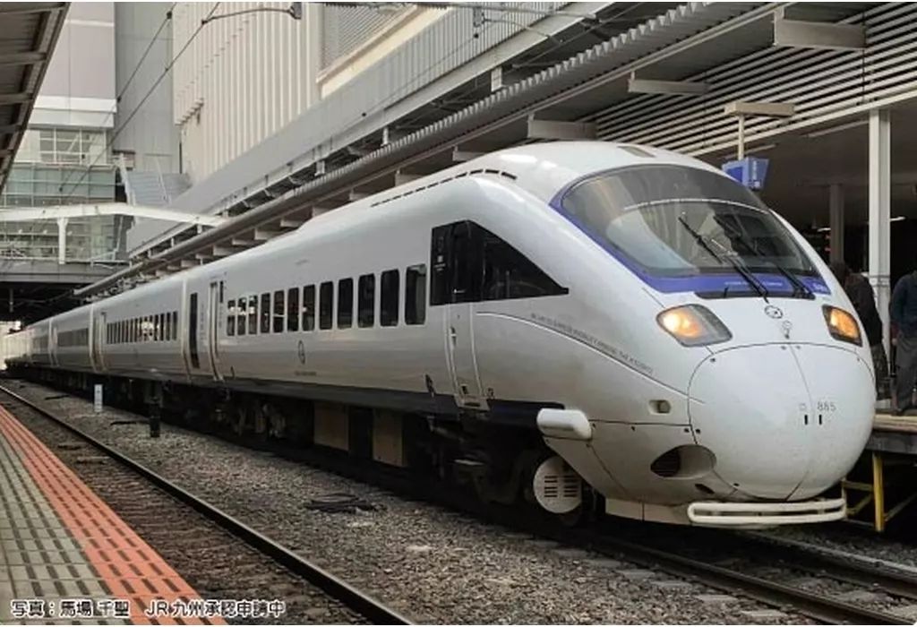 885系 1次車 アラウンド·ザ·九州 室内灯付き 新品】鉄道模型 1/150