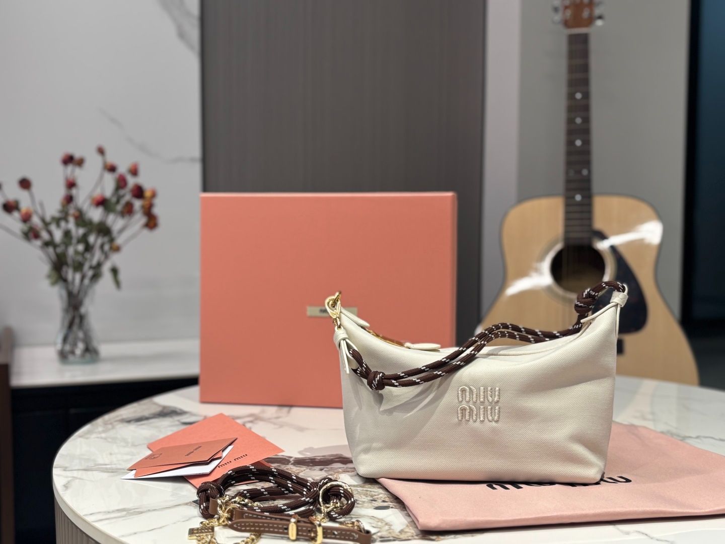 今日 Miu Miu Canvas Lunch Box Bag - ミュウミュウ キャンバス ランチボックスバッグ～おしゃれで実用的な早春新商品 帆布バッグ～