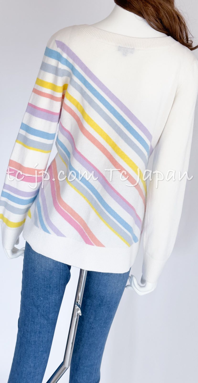 シャネル セーター CHANEL 26万 アイボリー ラ パウザ CC ロゴ レインボー カシミア 超美品 36 26万 シャネル セーター CHANEL アイボリー ラ パウザ CC ロゴ