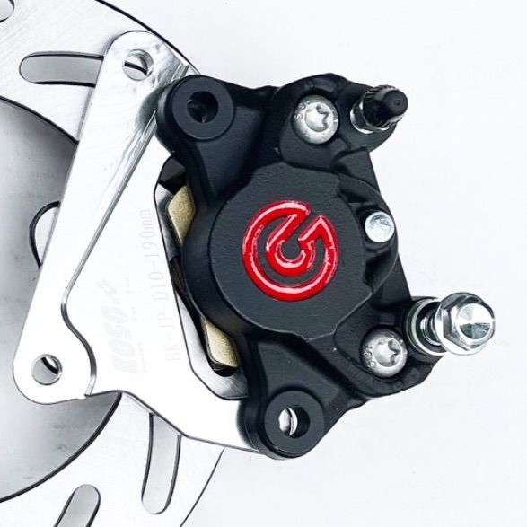 Dio-ZX用カニ型2POTキャリパー/赤/サポート/パッド付き - メルカリ