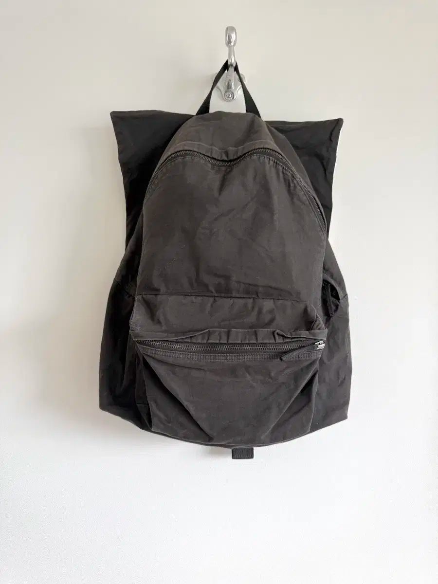 Raf Simons ポスターバックパック　Eastpak Backpack Eastpak Raf Simons Poster Padded | Freshlabels.com