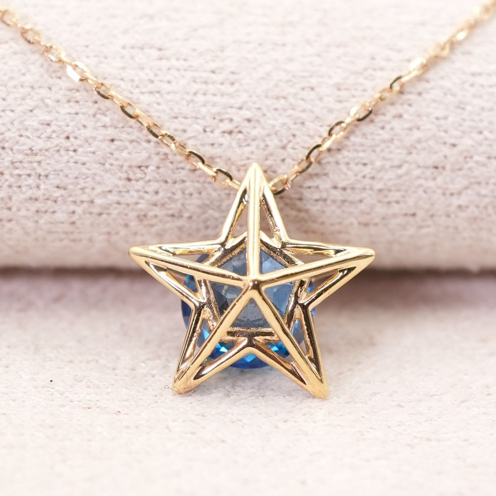 美品 スタージュエリー ブルーストーン ネックレス K10 星/24 美品 スタージュエリー ブルーストーン ネックレス K10 星/24