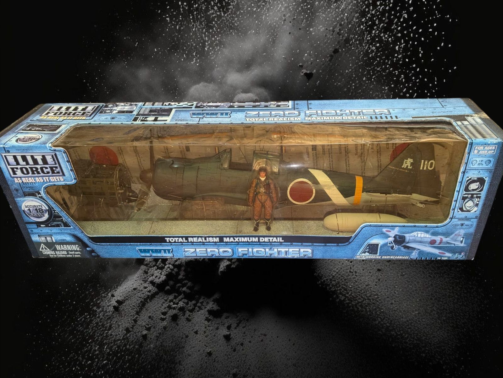 零戦 WWⅡ ZERO FIGHTER ELITE FORCE1/18 レア模型 戦闘機