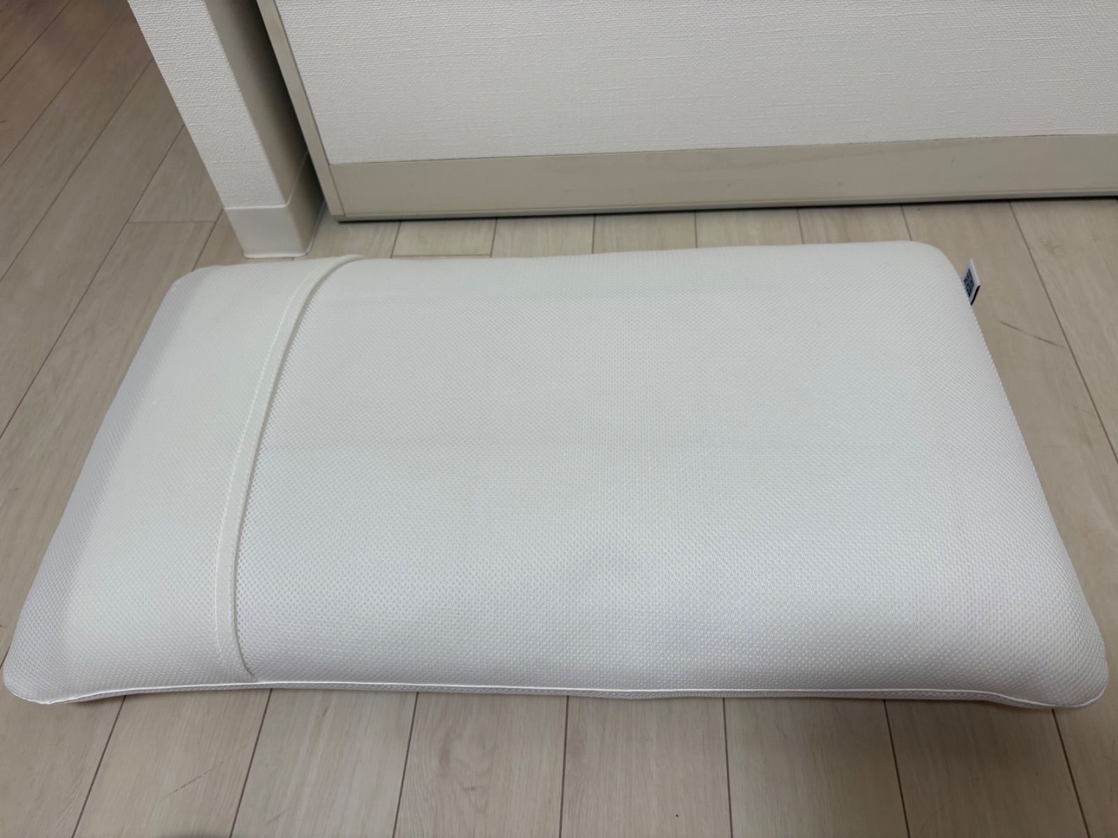 【美品】airweave メッシュ枕 ホワイト SーLine エアウィーヴ ピロー S-LINE – sleep.airweave