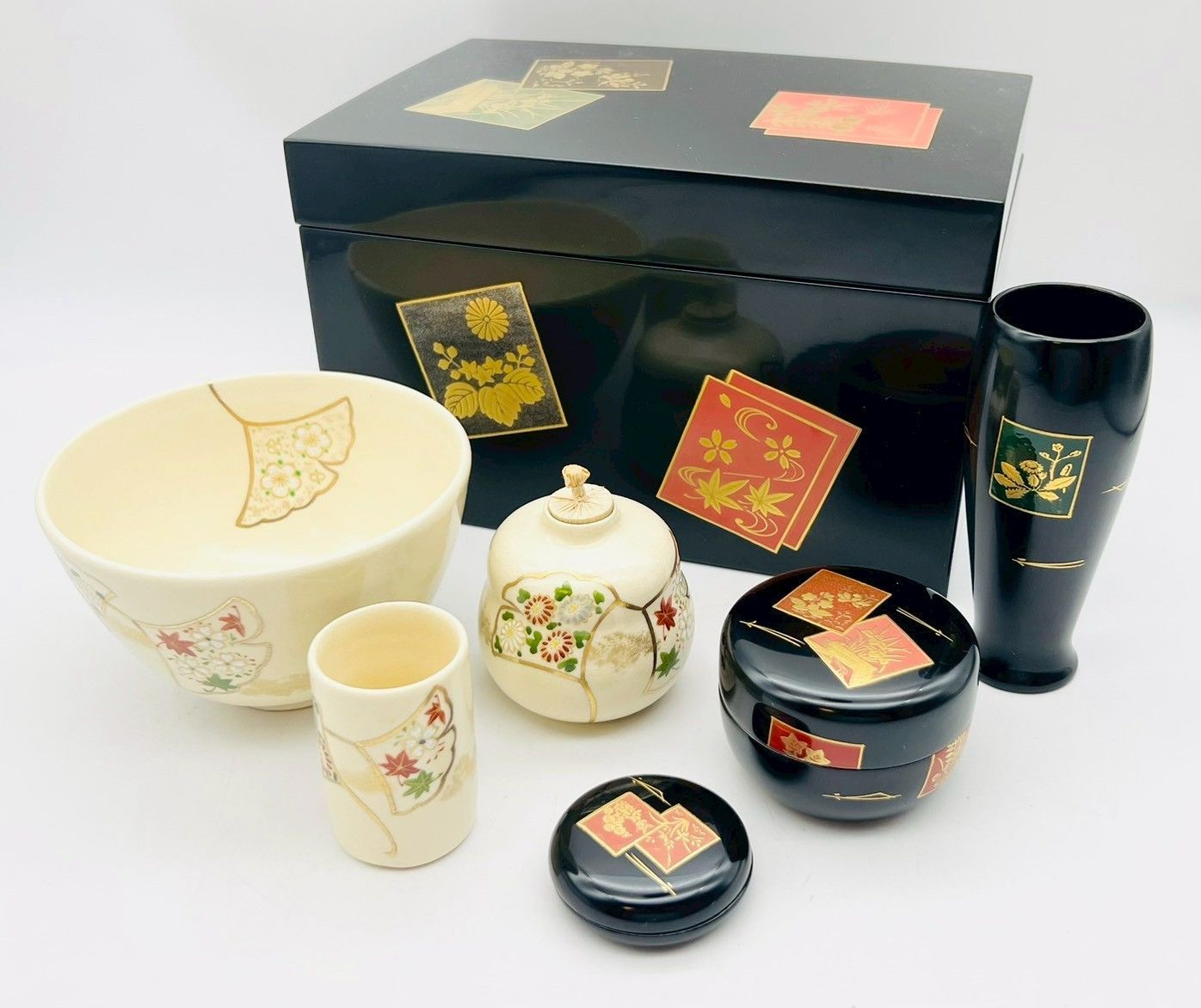 箱根寄木細工うちはら角盆 箱根 寄木細工うちはら 角盆