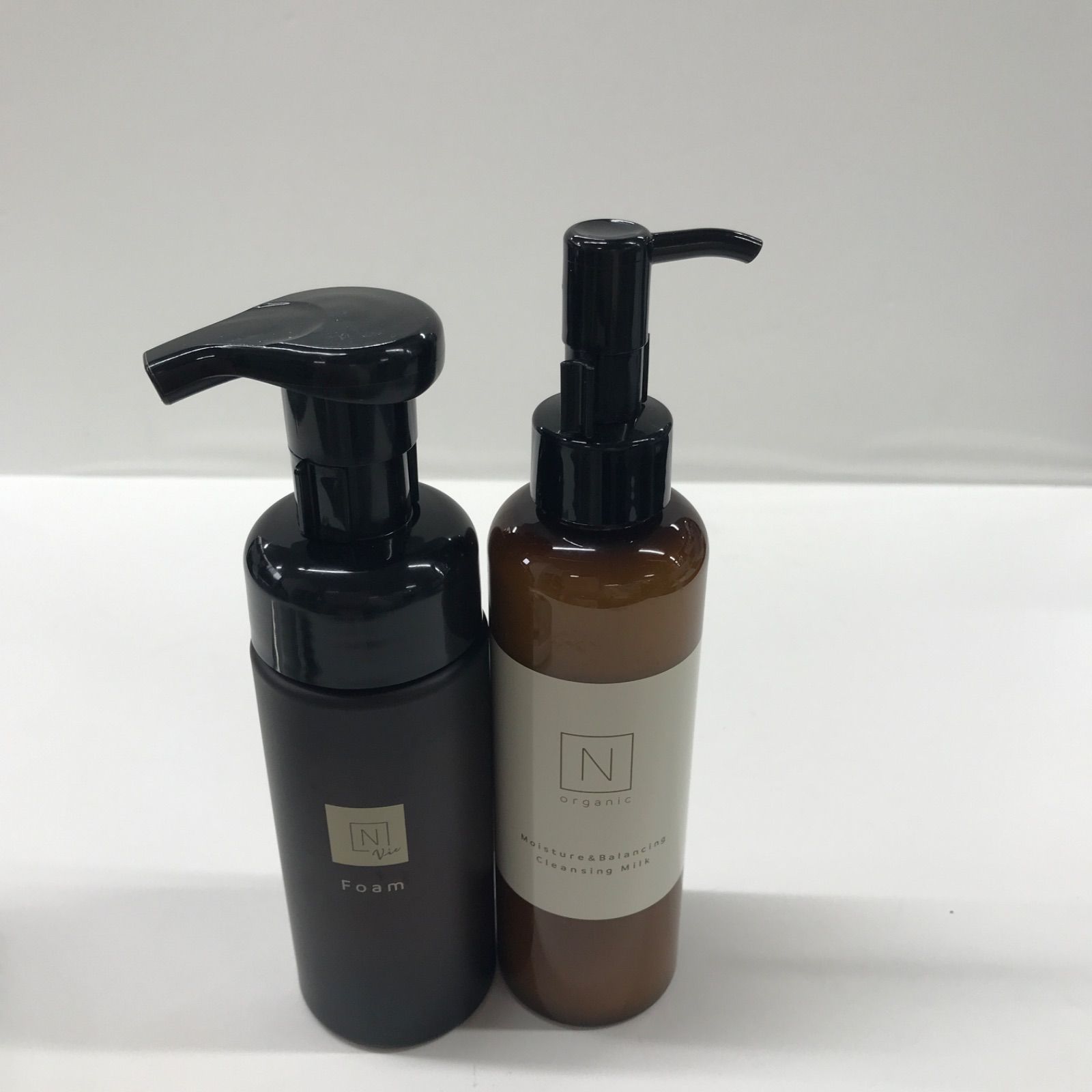 Nオーガニック モイスチュア＆バランシング クレンジングミルク