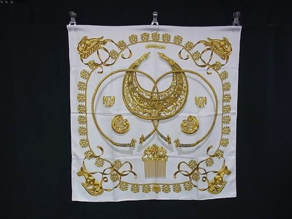 □美品□ HERMES エルメス LES CAVALIERS D'OR 黄金の騎士 カレ90