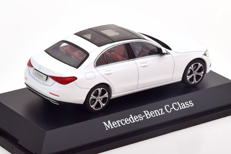 ヘルパ 1/43 メルセデス Cクラス W206 サルーン 2021 ホワイトメタリック スペシャルエディション - メルカリ