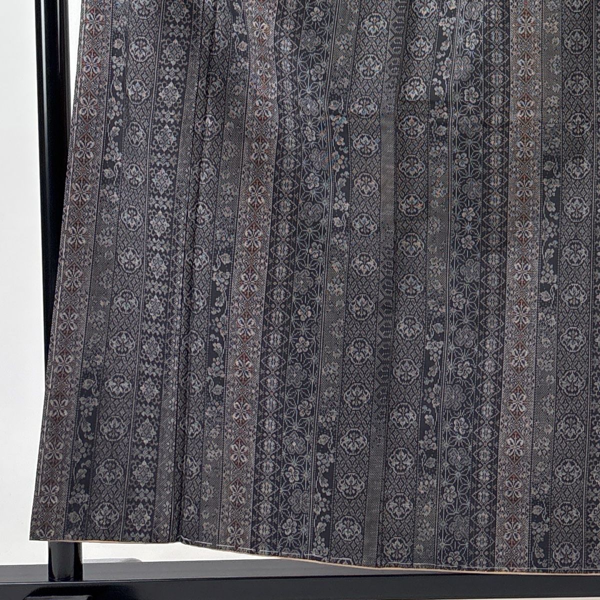 平和屋着物▽手織上田紬 単衣 絣柄 反端付き 正絹 逸品